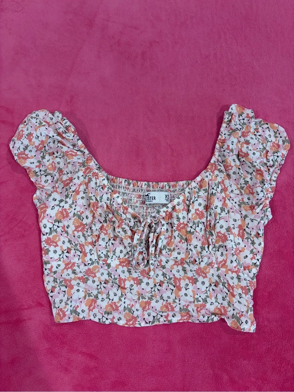 Hollister Pink Orange Floral Puff Sleeve Crop Top
